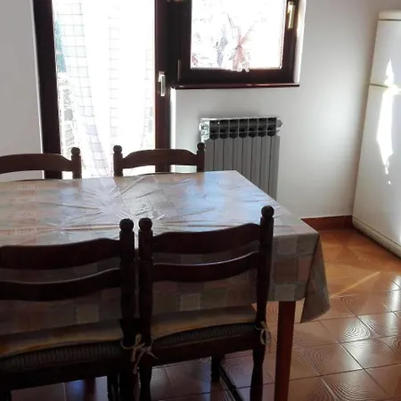Appartement House Boni *
